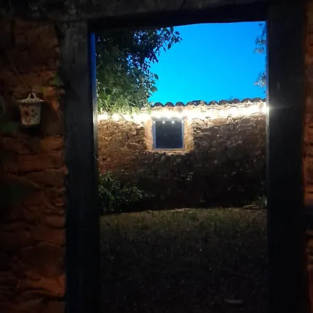 Arzipreste Iv La Casita Del Jardin Apartman