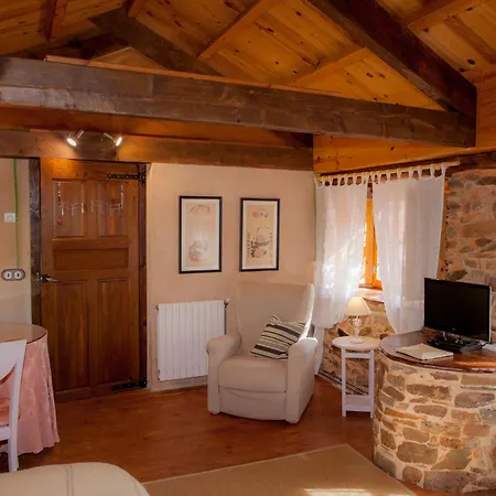 Arzipreste Iv La Casita Del Jardin Appartamento León