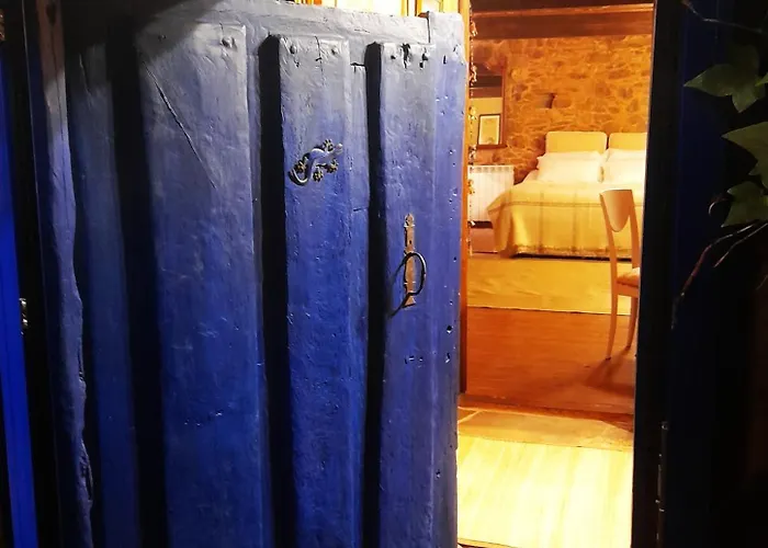 Arzipreste Iv La Casita Del Jardin * León